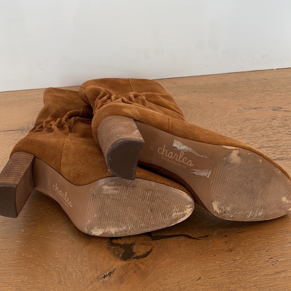 Charles David cognac suede booties 6.5 - Picture 6 of 9